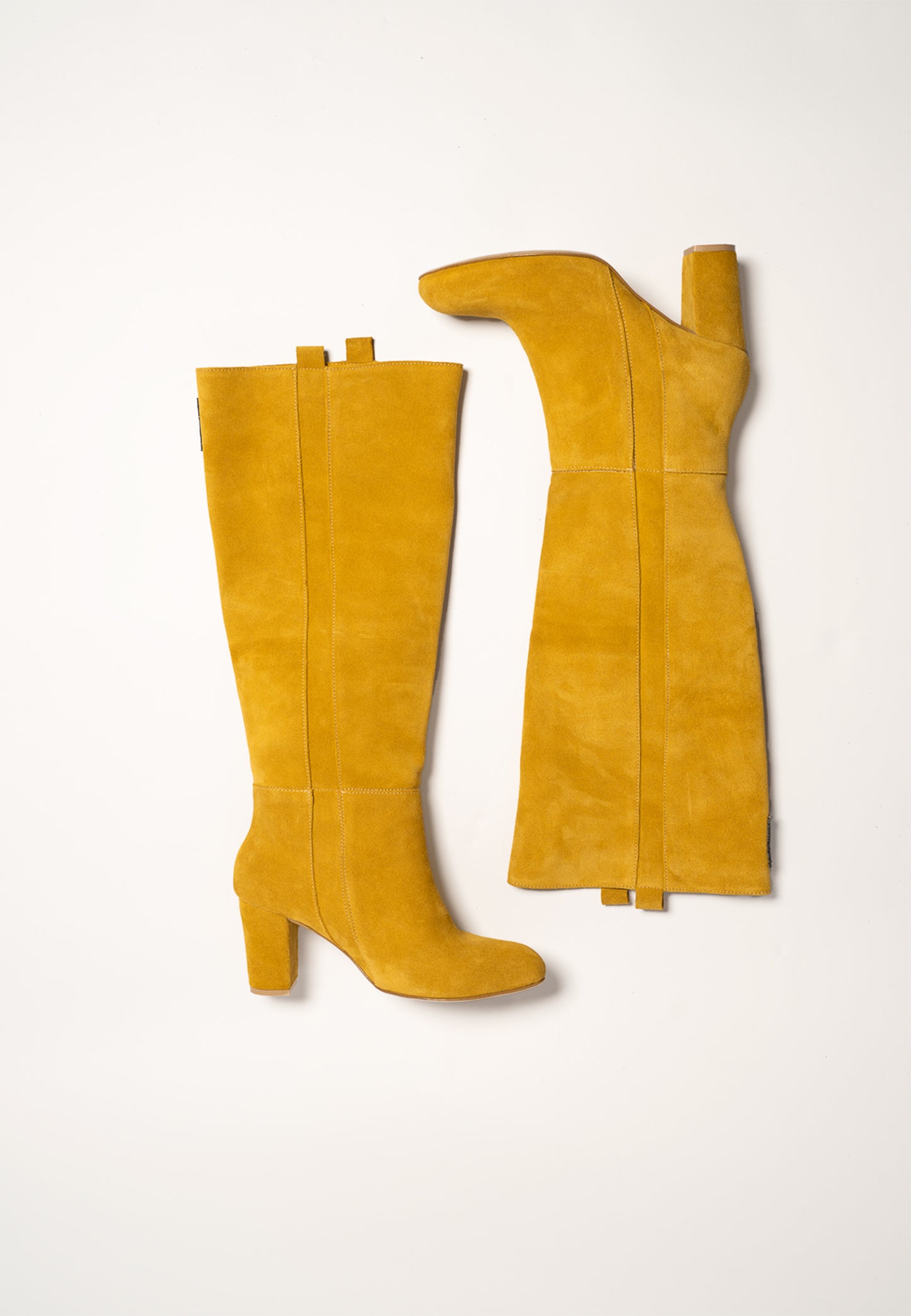 MUSTARD YELLOW KNEE-HIGH BOOTS